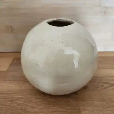 Vase boule en faïence